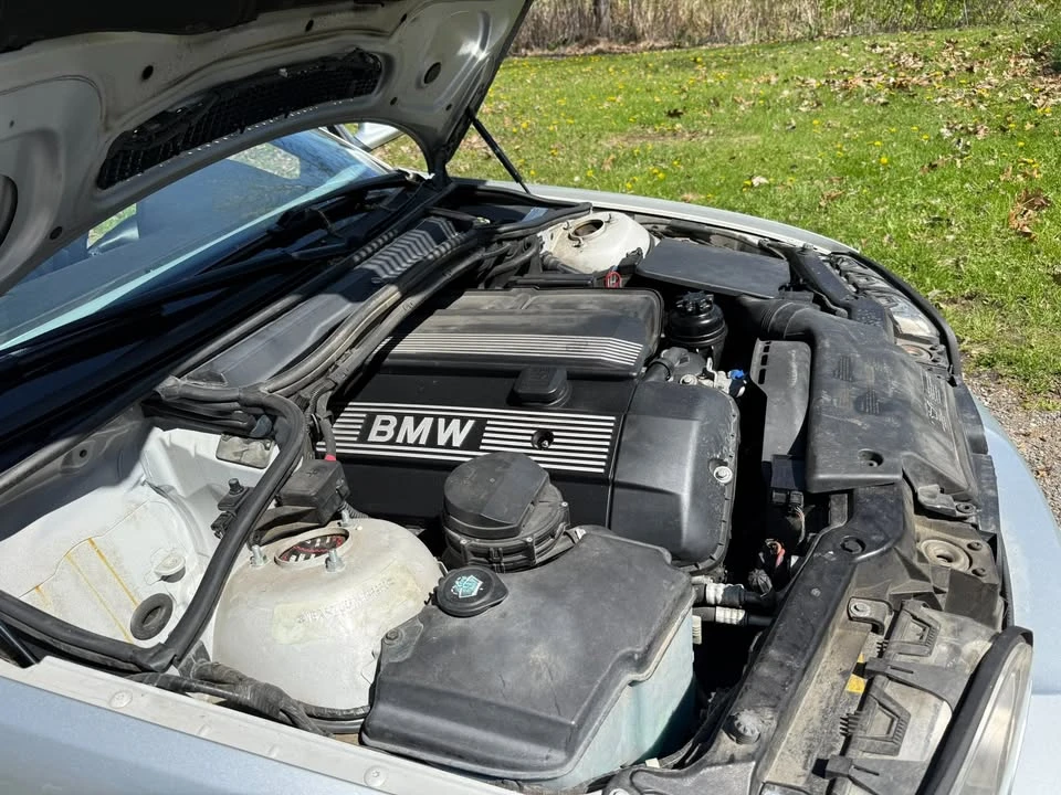 2003 BMW E46 330i & 330Ci - Image 15 of 15
