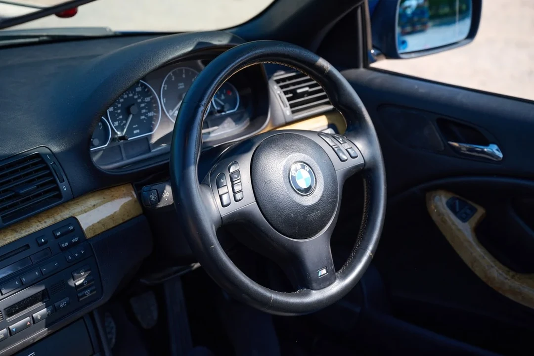 2003 BMW E46 330i & 330Ci - Image 7 of 30
