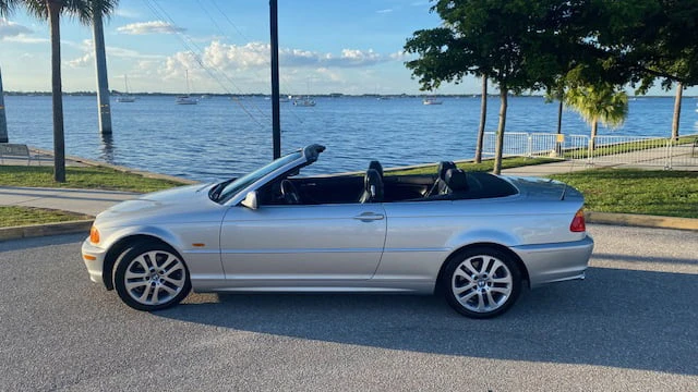 2003 BMW E46 330i & 330Ci - Image 2 of 17