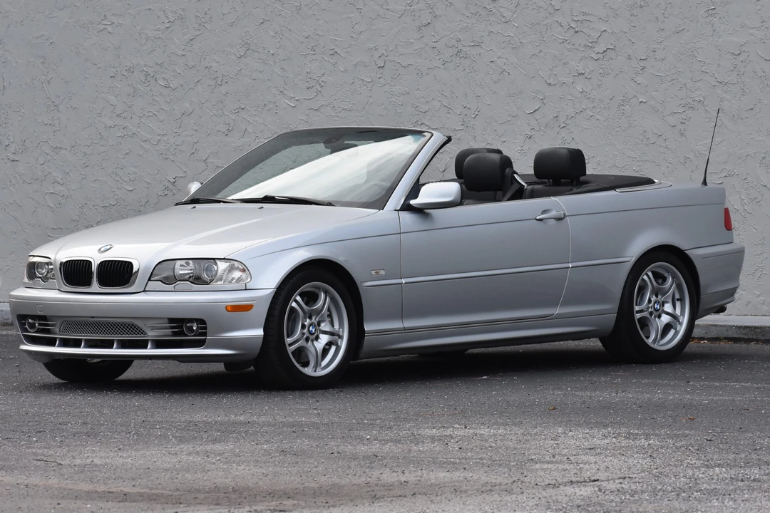 2003 BMW E46 330i & 330Ci - Image 9 of 31
