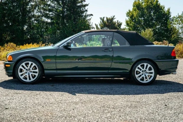 2003 BMW E46 330i & 330Ci - Image 3 of 7