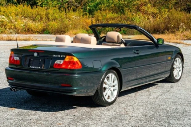2003 BMW E46 330i & 330Ci - Image 2 of 7