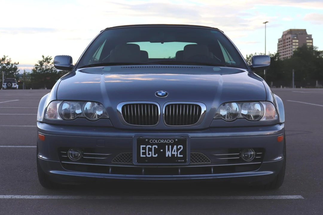 2003 BMW E46 330i & 330Ci - Image 2 of 7