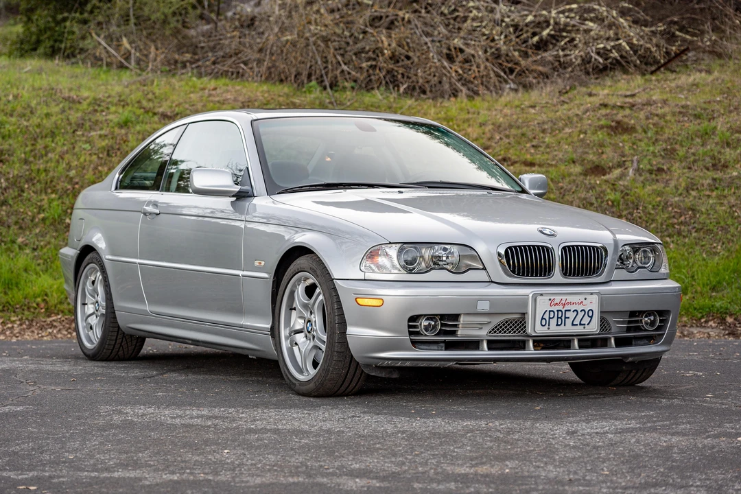 2003 BMW E46 330i & 330Ci - Image 10 of 31