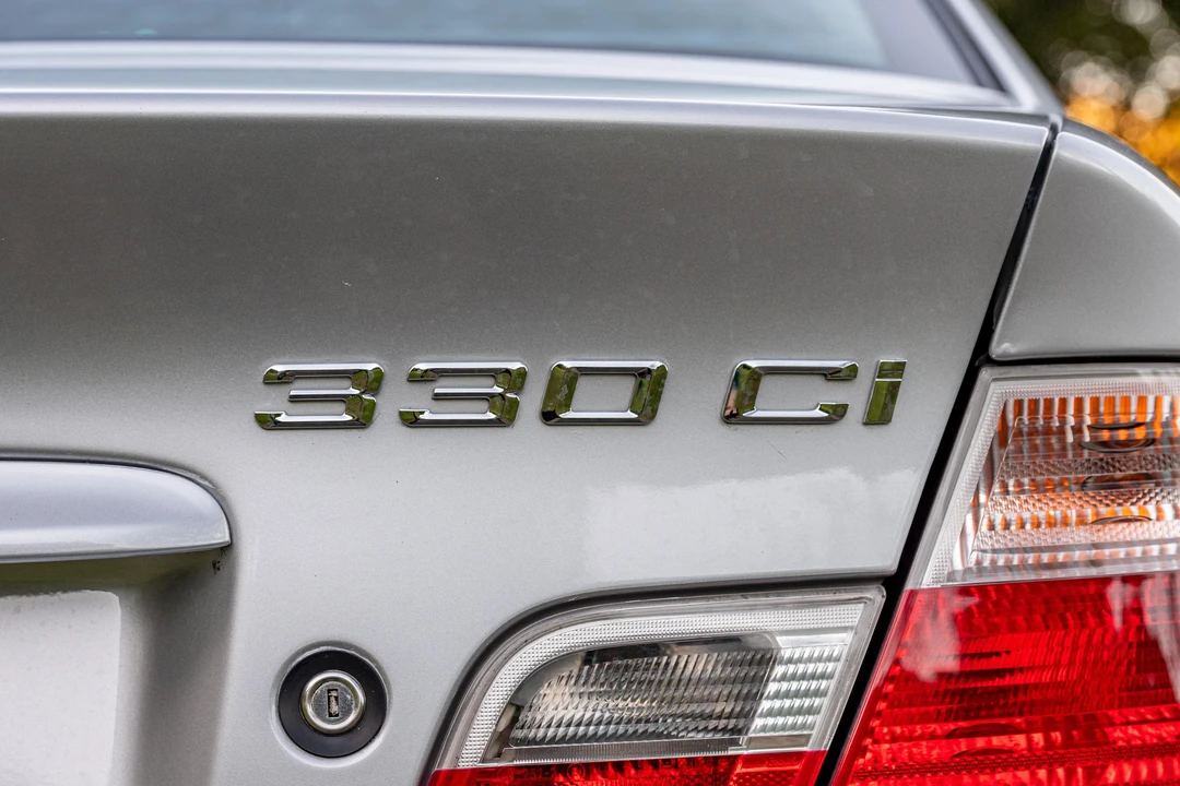 2003 BMW E46 330i & 330Ci - Image 26 of 31