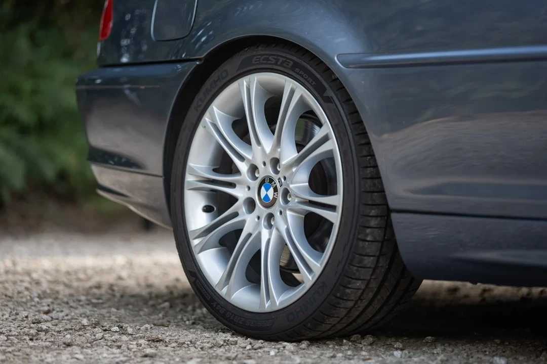 2003 BMW E46 330i & 330Ci - Image 22 of 30