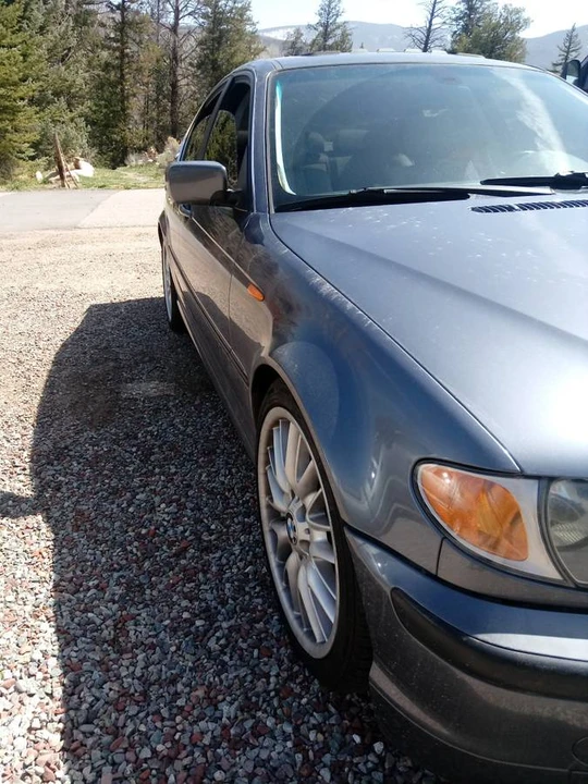 2003 BMW E46 330i & 330Ci - Image 2 of 9