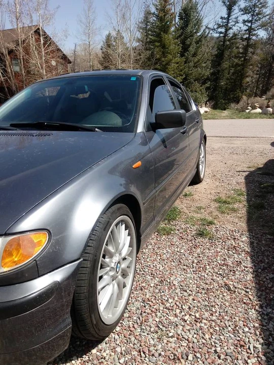 2003 BMW E46 330i & 330Ci - Image 3 of 9