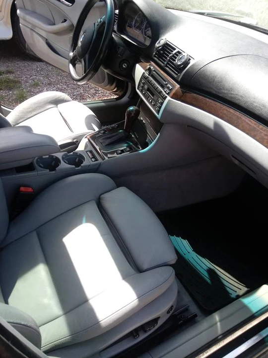 2003 BMW E46 330i & 330Ci - Image 7 of 9