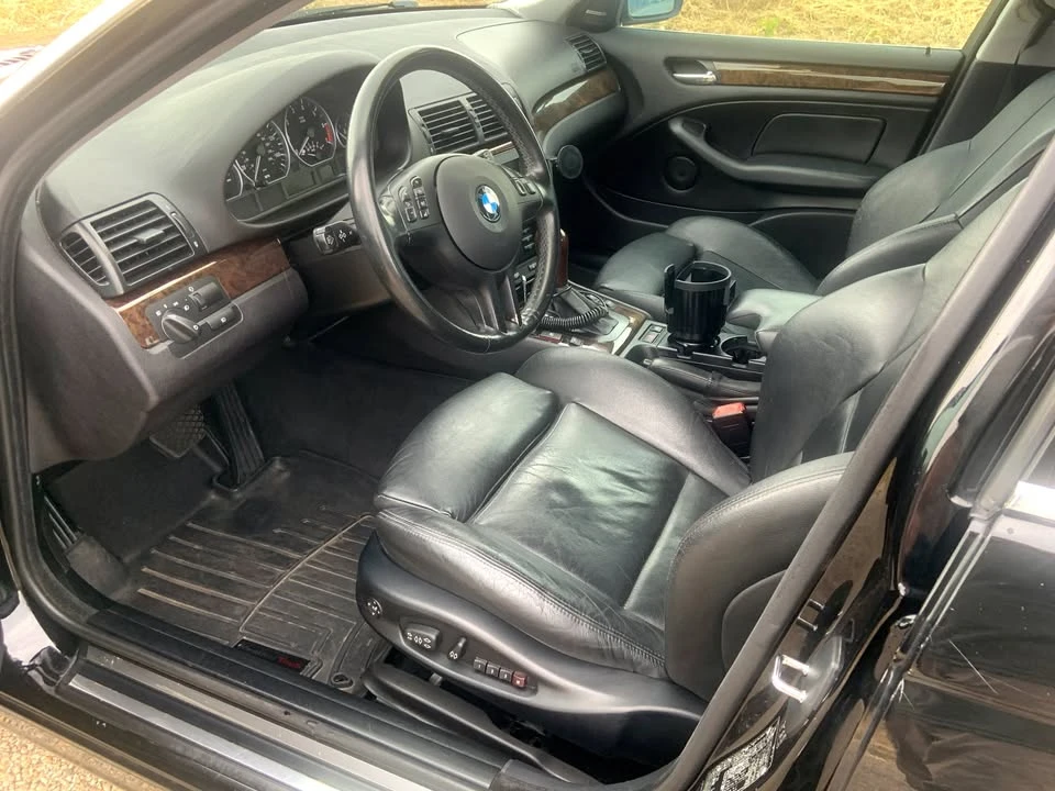 2003 BMW E46 330i & 330Ci - Image 9 of 16