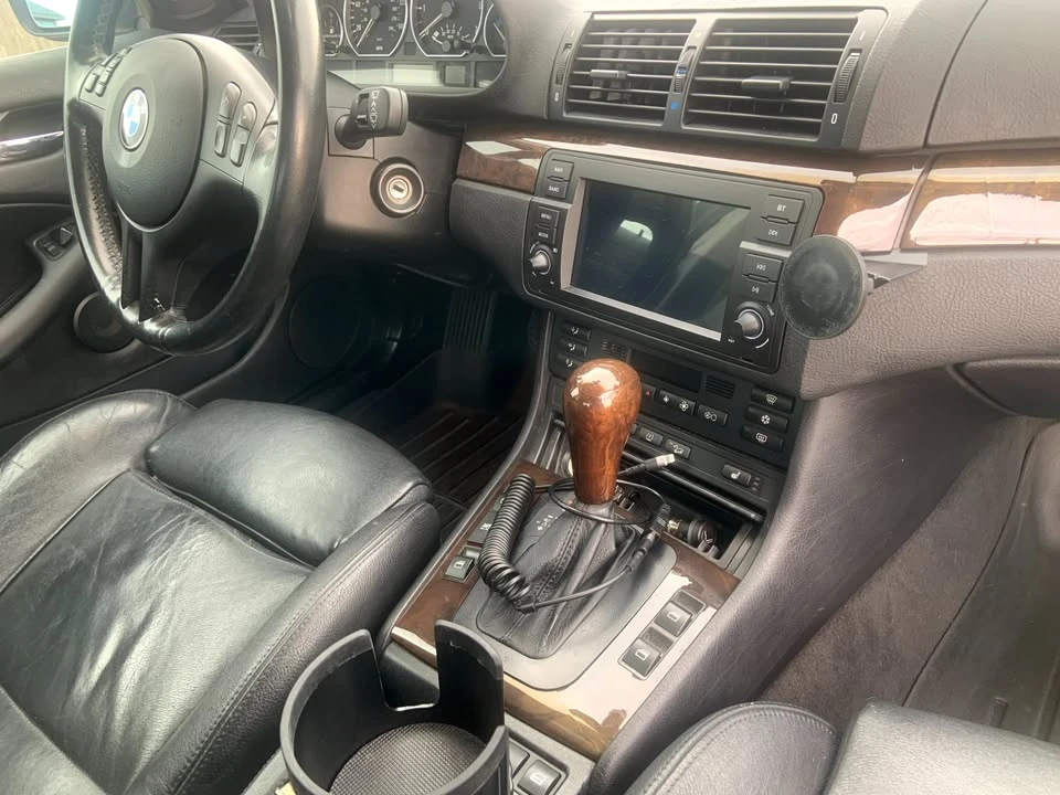 2003 BMW E46 330i & 330Ci - Image 12 of 16