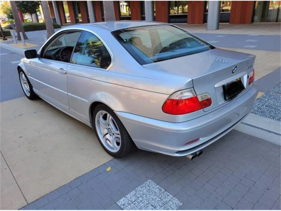 2003 BMW E46 330i & 330Ci - Image 2 of 7