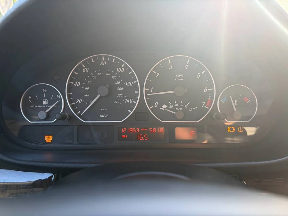 2003 BMW E46 330i & 330Ci - Image 12 of 21