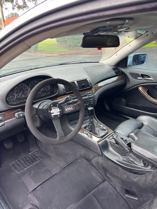 2003 BMW E46 330i & 330Ci - Image 8 of 17
