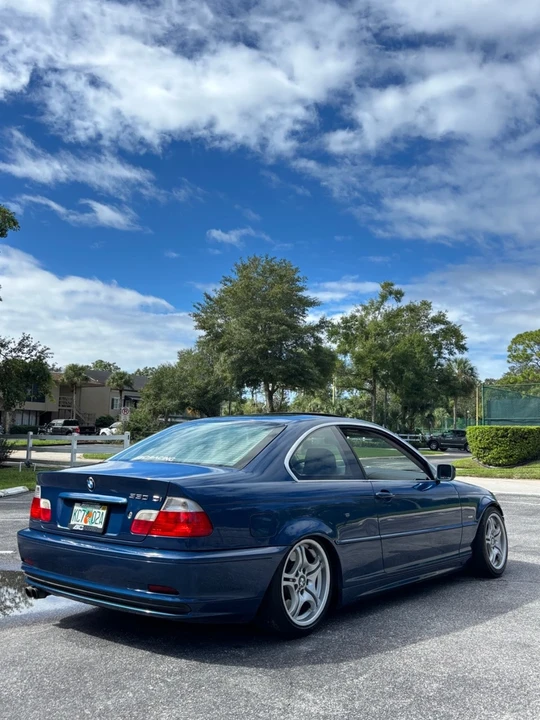 2003 BMW E46 330i & 330Ci - Image 5 of 17