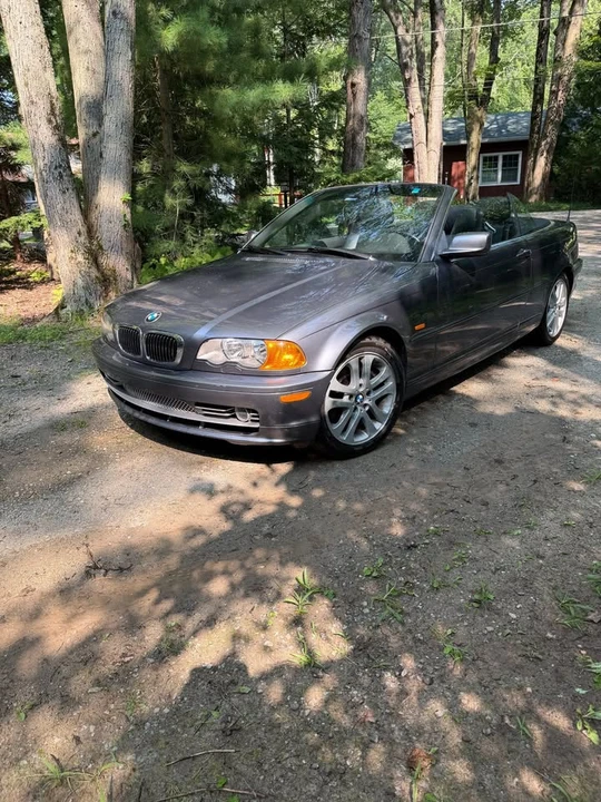 2003 BMW E46 330i & 330Ci - Image 2 of 4