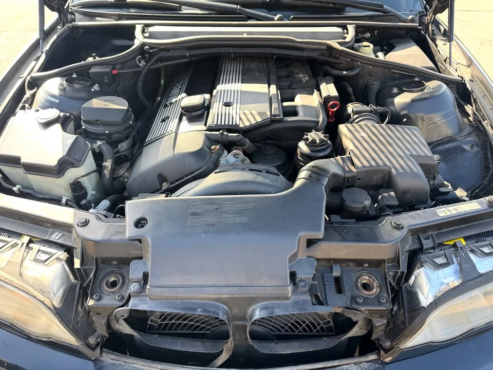 2003 BMW E46 330i & 330Ci - Image 18 of 18