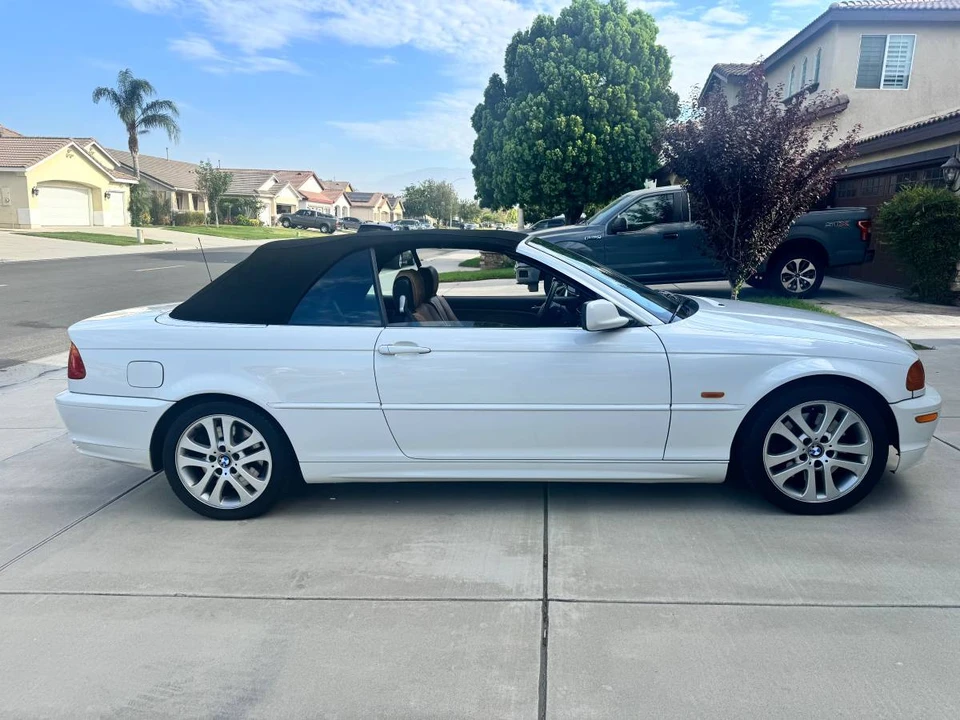 2003 BMW E46 330i & 330Ci - Image 3 of 7
