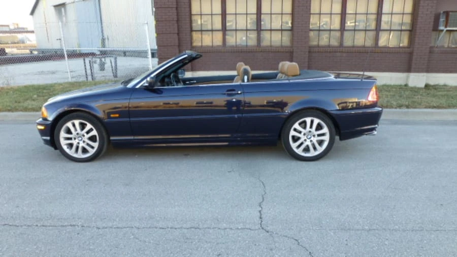 2003 BMW E46 330i & 330Ci - Image 2 of 5