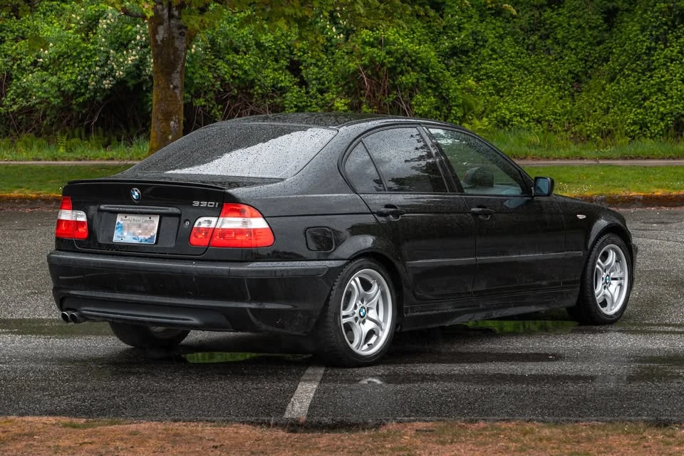 2003 BMW E46 330i & 330Ci - Image 7 of 10