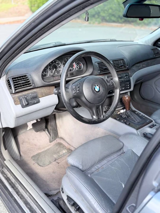 2003 BMW E46 330i & 330Ci - Image 4 of 7
