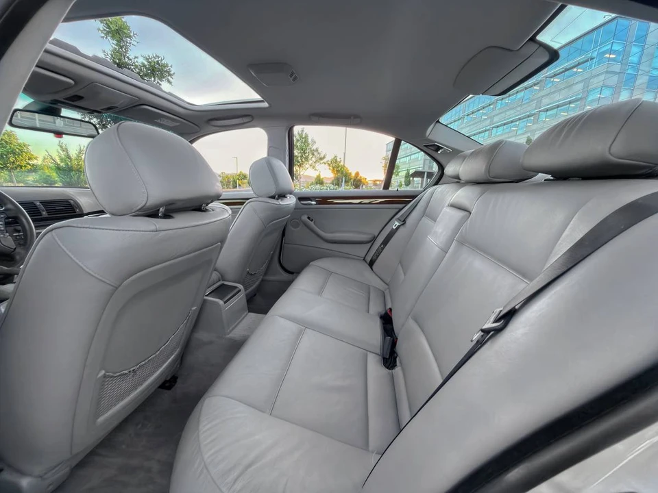 2003 BMW E46 330i & 330Ci - Image 20 of 20