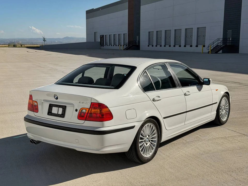 2003 BMW E46 330i & 330Ci - Image 4 of 20
