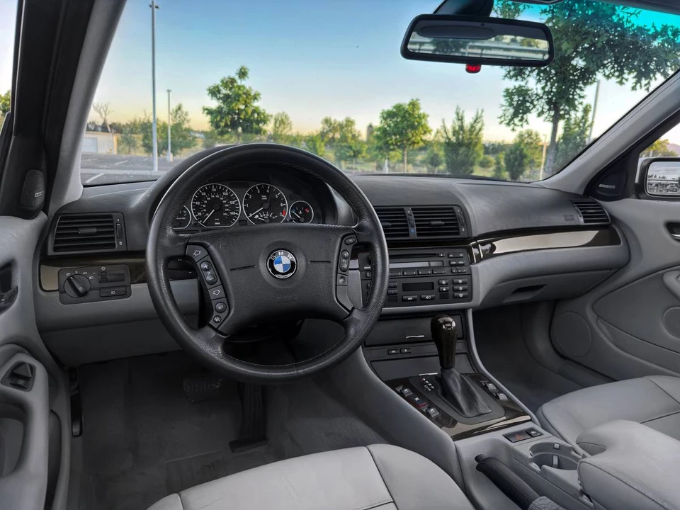 2003 BMW E46 330i & 330Ci - Image 18 of 20