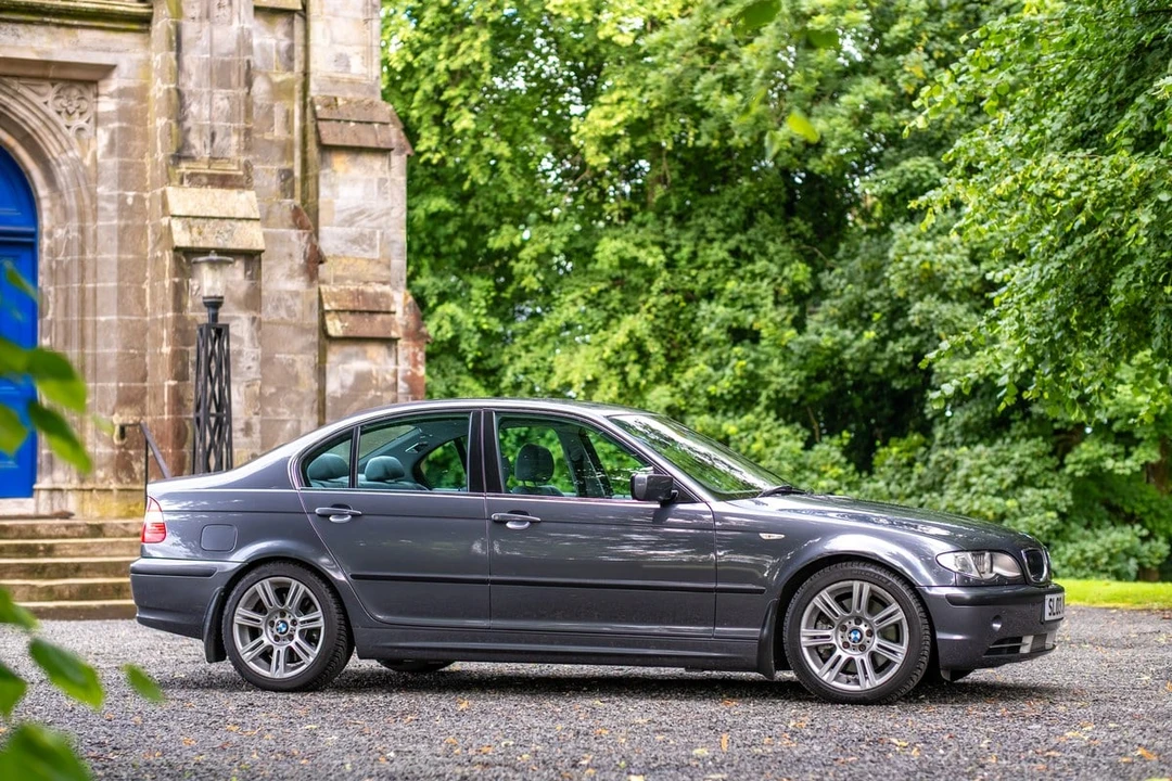 2003 BMW E46 330i & 330Ci - Image 27 of 30
