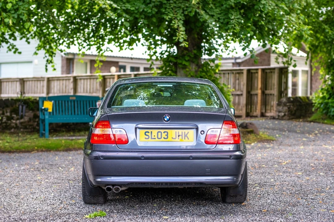 2003 BMW E46 330i & 330Ci - Image 5 of 30