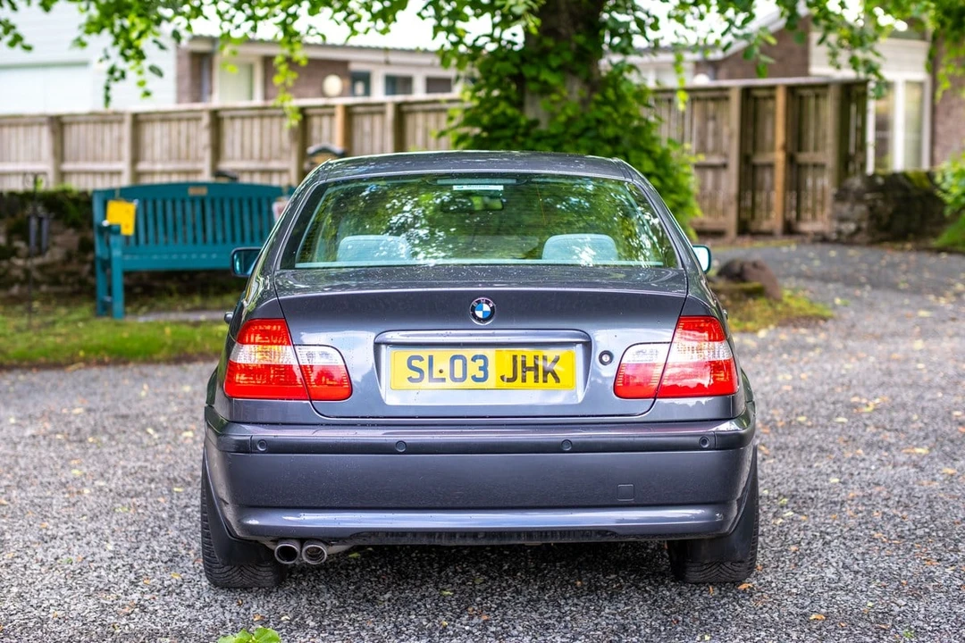2003 BMW E46 330i & 330Ci - Image 29 of 30