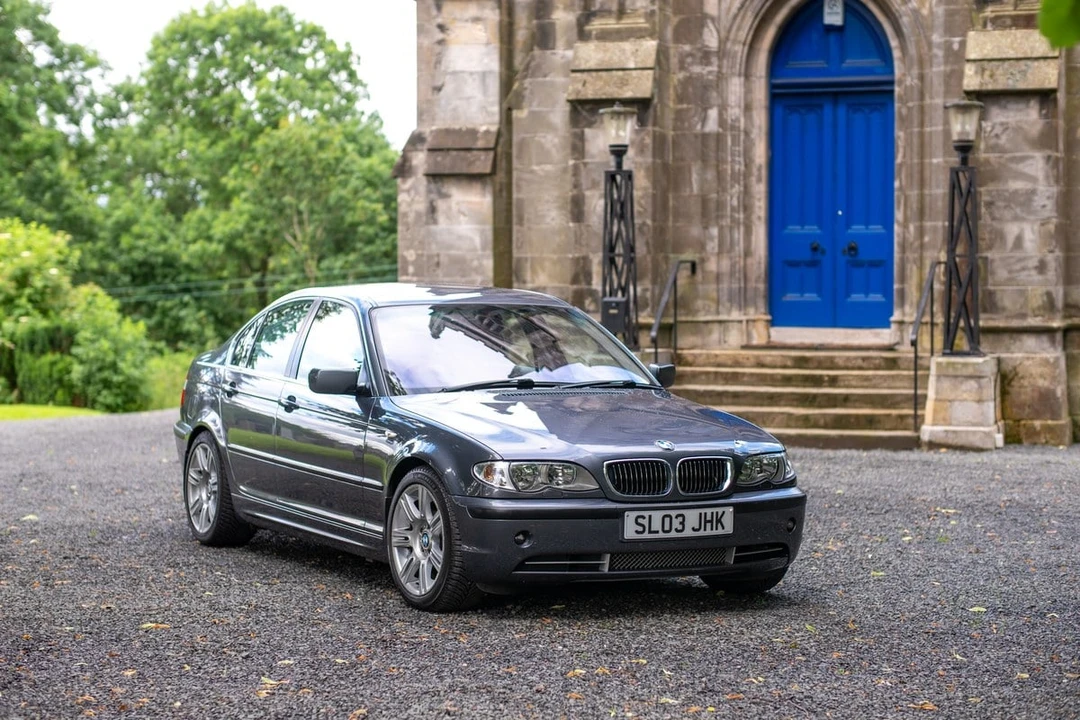 2003 BMW E46 330i & 330Ci - Image 20 of 30