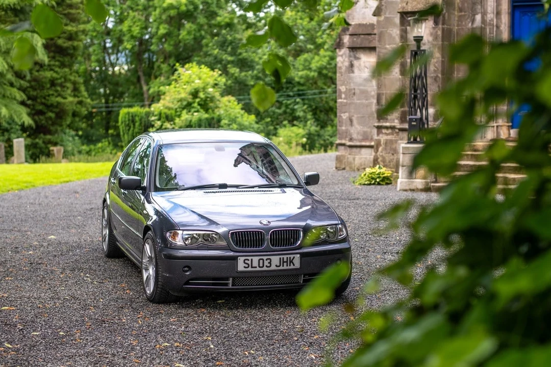 2003 BMW E46 330i & 330Ci - Image 23 of 30