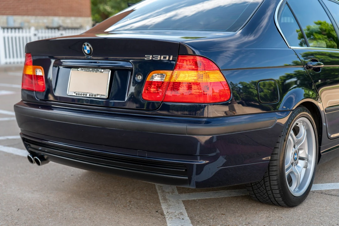 2003 BMW E46 330i & 330Ci - Image 28 of 31
