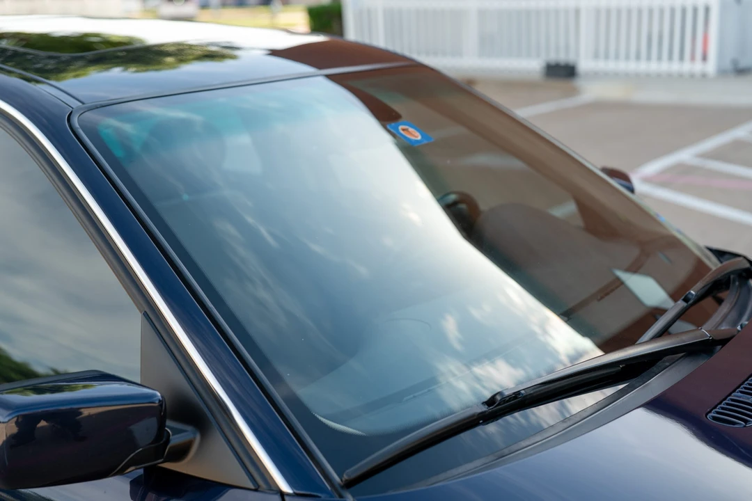 2003 BMW E46 330i & 330Ci - Image 9 of 31