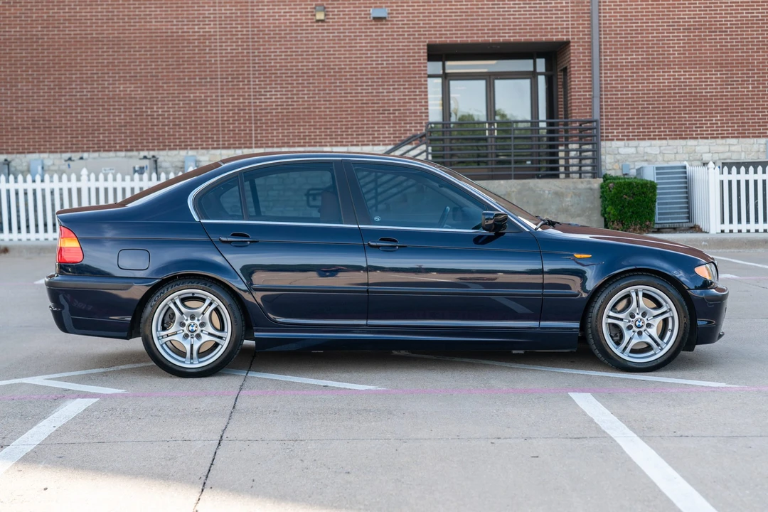 2003 BMW E46 330i & 330Ci - Image 4 of 31