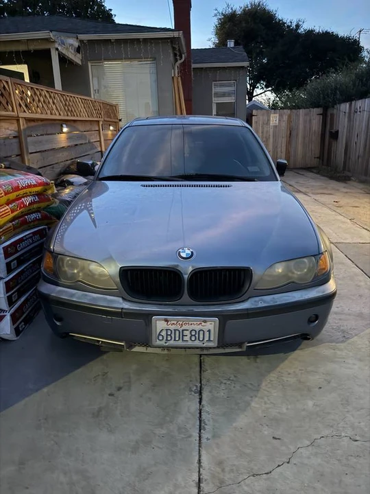 2003 BMW E46 330i & 330Ci - Image 2 of 4