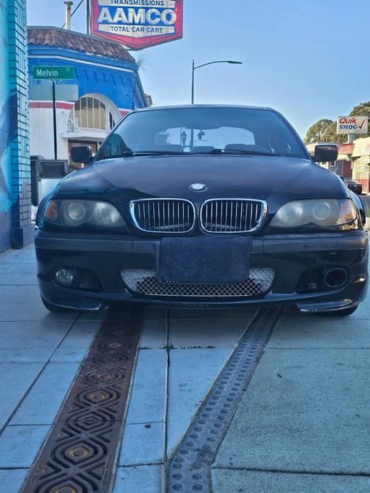 2003 BMW E46 330i & 330Ci - Image 8 of 8