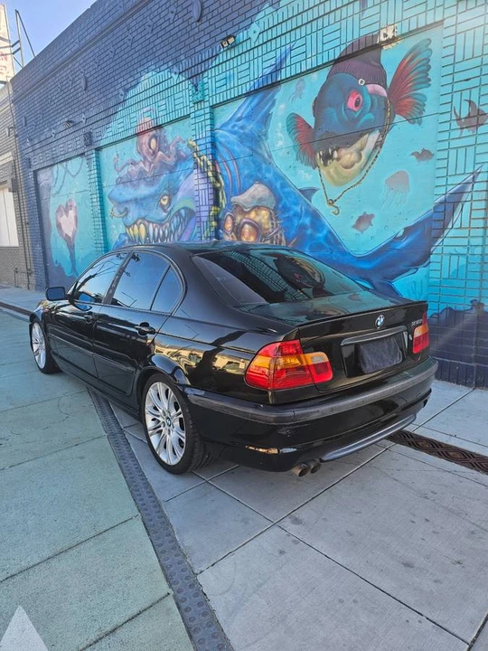 2003 BMW E46 330i & 330Ci - Image 3 of 5