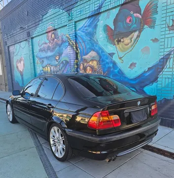 2003 BMW 330i ZHP