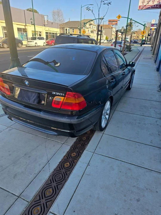 2003 BMW E46 330i & 330Ci - Image 3 of 8
