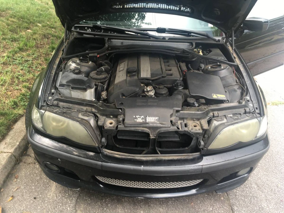 2003 BMW E46 330i & 330Ci - Image 5 of 8
