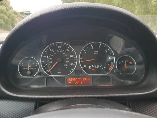 2003 BMW E46 330i & 330Ci - Image 8 of 11