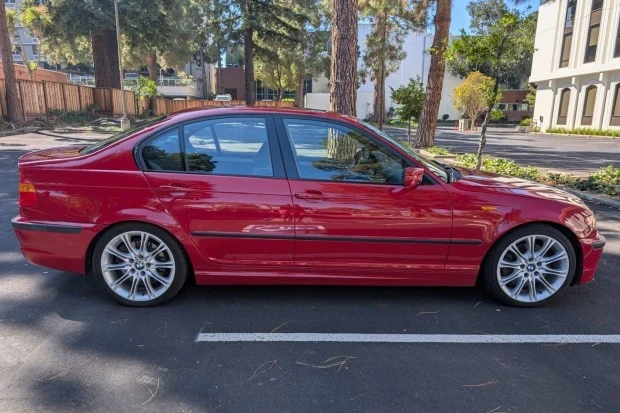 2003 BMW E46 330i & 330Ci - Image 3 of 7