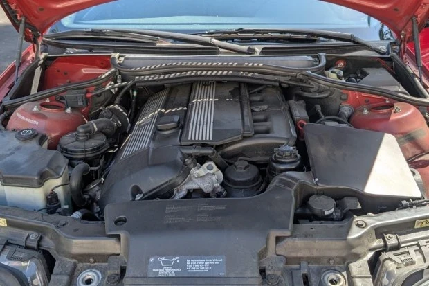 2003 BMW E46 330i & 330Ci - Image 6 of 7