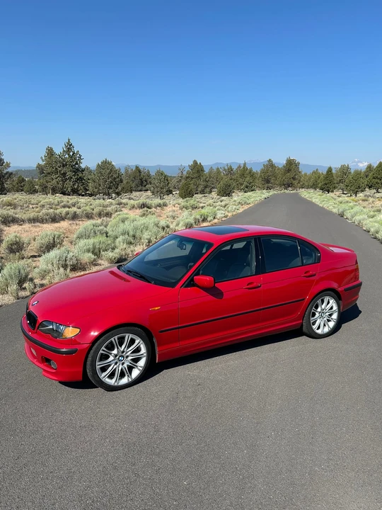 2003 BMW E46 330i & 330Ci - Image 5 of 31