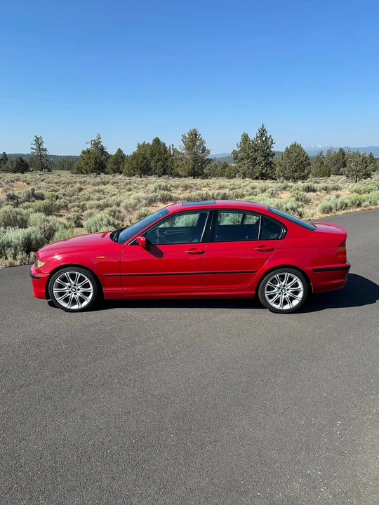 2003 BMW E46 330i & 330Ci - Image 3 of 31