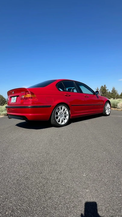 2003 BMW E46 330i & 330Ci - Image 22 of 31