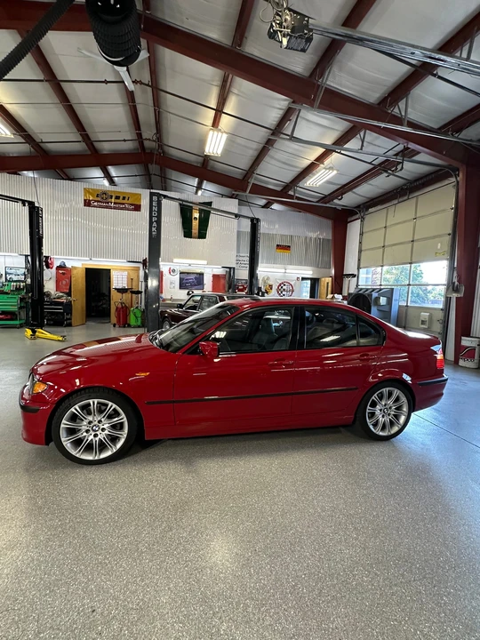 2003 BMW E46 330i & 330Ci - Image 29 of 31