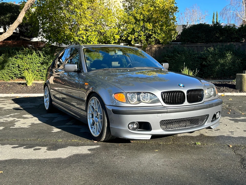 2003 BMW E46 330i & 330Ci - Image 11 of 31